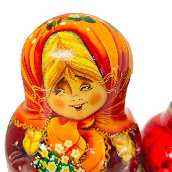 Vintage Hand-Painted Russian Nesting Dolls Set Of 5 Winter Party Blue Scarf - Picture 8 of 16